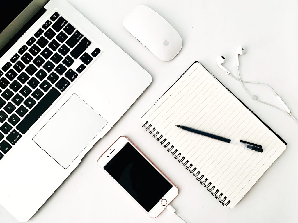 professionnel rédacteur web matériel
